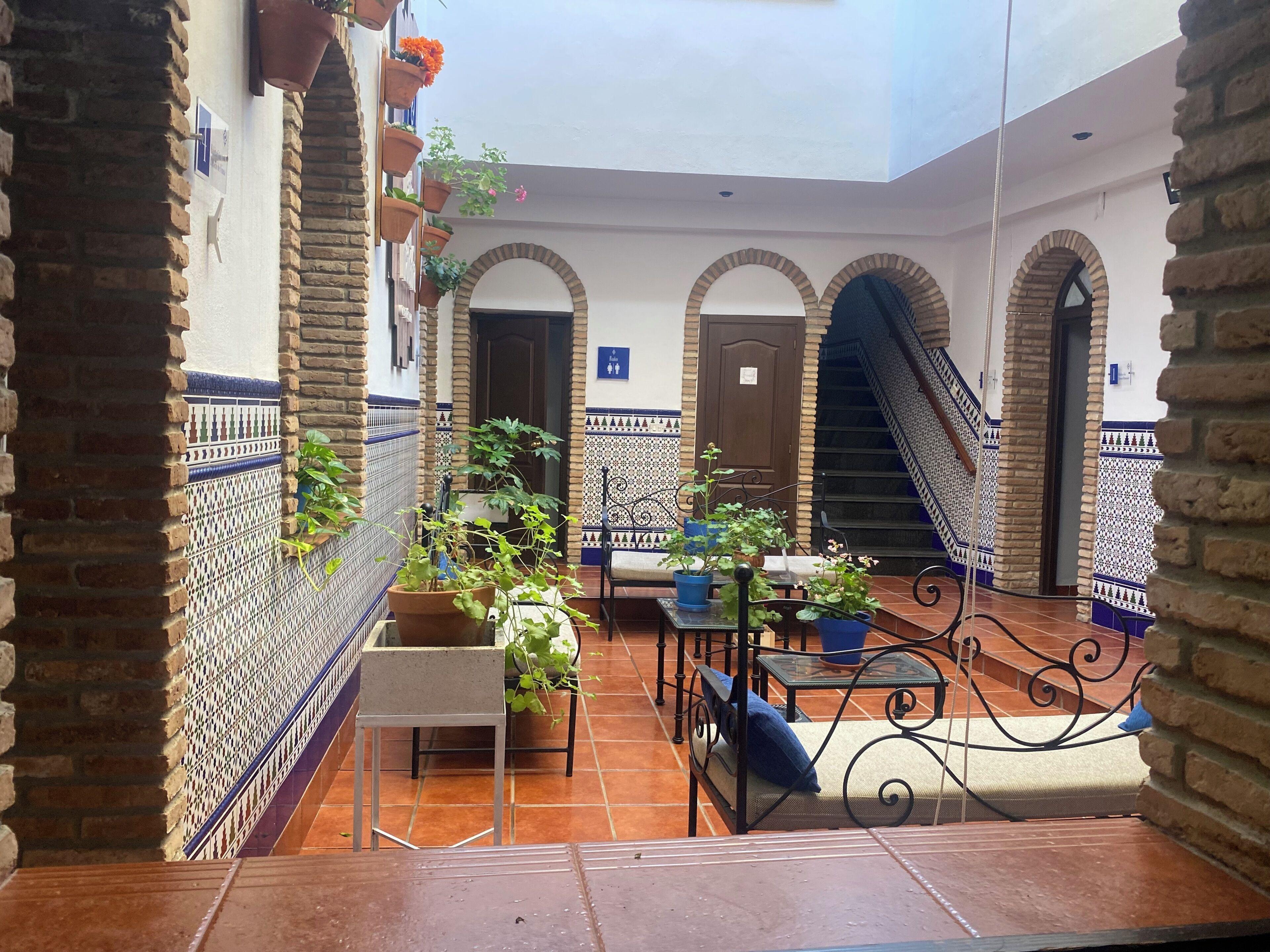 Patio De La Plateria, Cordoba
